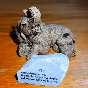 THE HERD "FLIP" #3107  RETIRED BABY ELEPHANT MARTHA "Marty" CAREY